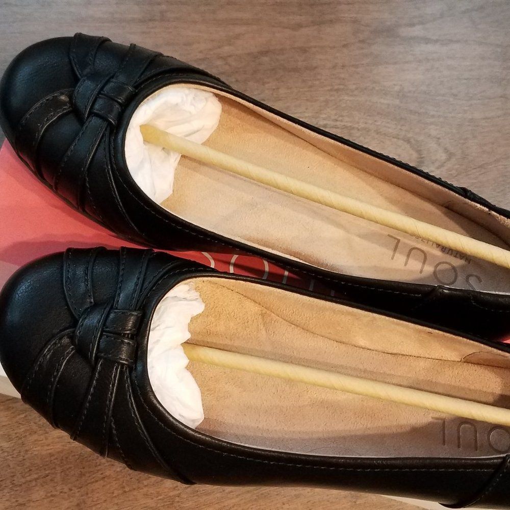 Shoes - Picture 2 of 3